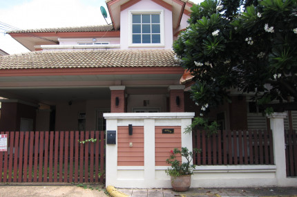 บ้านเดียว 2 ชั้น หมู่บ้านวราบดินทร์ วงแหวน-ลำลูกกา (โซนราชพฤกษ์)