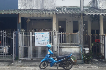 ทาวน์เฮาส์ 2 ชั้น ซอยสุมาลี นริสา 1